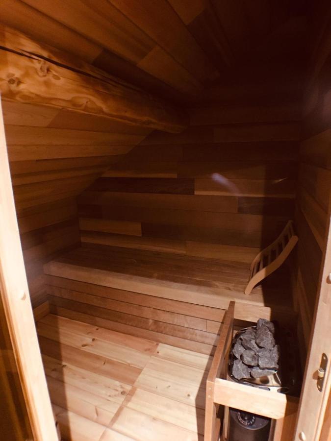 B&B Pegasus II - Chambre Familiale De Luxe Avec Sauna Privatif Vielsalm Esterno foto